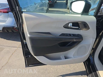 2024 Chrysler Pacifica Touring L 121.6" WB - miniatura 9