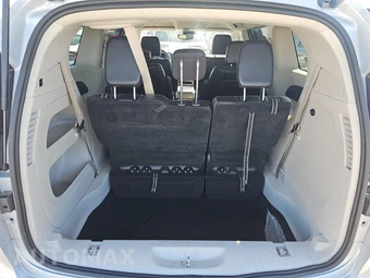2024 Chrysler Pacifica Touring L 121.6" WB - miniatura 24