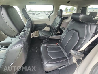 2024 Chrysler Pacifica Touring L 121.6" WB - miniatura 13