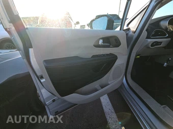 2024 Chrysler Pacifica Touring L 121.6" WB - miniatura 9