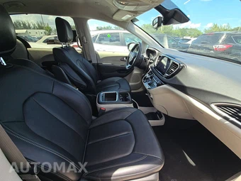 2024 Chrysler Pacifica Touring L 121.6" WB - miniatura 14