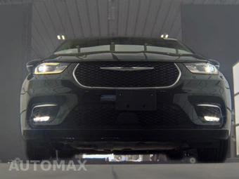 2024 Chrysler Pacifica Touring L 121.6" WB - miniatura 3