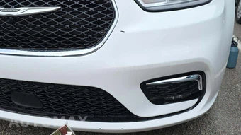 2024 Chrysler Pacifica Touring L 121.6" WB - miniatura 26