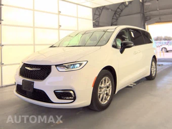 2024 Chrysler Pacifica Touring L 121.6" WB