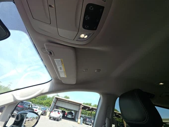 2024 Chrysler Pacifica Touring L 121.6" WB - miniatura 21