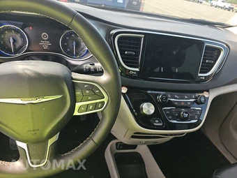 2024 Chrysler Pacifica Touring L 121.6" WB - miniatura 11