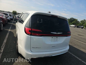 2024 Chrysler Pacifica Touring L 121.6" WB - miniatura 5