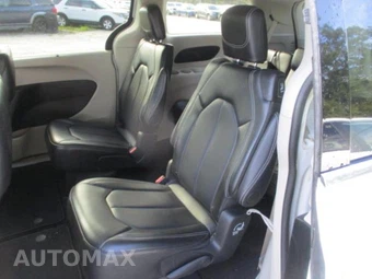 2024 Chrysler Pacifica Touring L 121.6" WB - miniatura 10