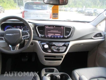 2024 Chrysler Pacifica Touring L 121.6" WB - miniatura 11