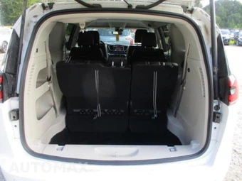 2024 Chrysler Pacifica Touring L 121.6" WB - miniatura 16