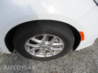 2024 Chrysler Pacifica Touring L 121.6" WB - miniatura 3