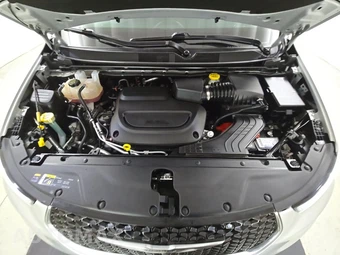 2024 Chrysler Pacifica Touring L 121.6" WB - miniatura 16