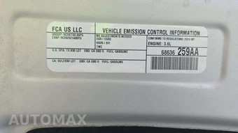 2024 Chrysler Pacifica Touring L 121.6" WB - miniatura 19