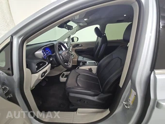 2024 Chrysler Pacifica Touring L 121.6" WB - miniatura 7
