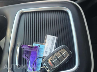 2024 Chrysler Pacifica Touring L 121.6" WB - miniatura 8