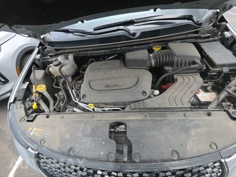 2024 Chrysler Pacifica Touring L 121.6" WB - miniatura 15