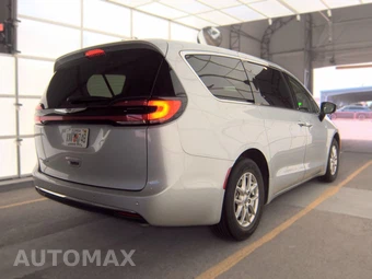 2024 Chrysler Pacifica Touring L 121.6" WB - miniatura 4