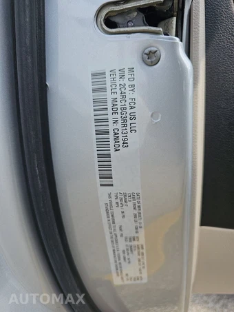 2024 Chrysler Pacifica Touring L 121.6" WB - miniatura 15