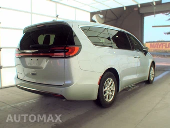 2024 Chrysler Pacifica Touring L 121.6" WB - miniatura 4