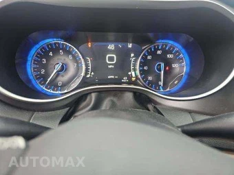 2024 Chrysler Pacifica Touring L 121.6" WB - miniatura 9