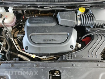 2024 Chrysler Pacifica Touring L 121.6" WB - miniatura 16
