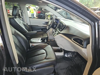 2024 Chrysler Pacifica Touring L 121.6" WB - miniatura 8
