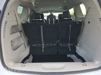 2024 Chrysler Pacifica Touring L 121.6" WB - miniatura 24