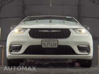 2024 Chrysler Pacifica Touring L 121.6" WB - miniatura 3