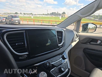2024 Chrysler Pacifica Touring L 121.6" WB - miniatura 11
