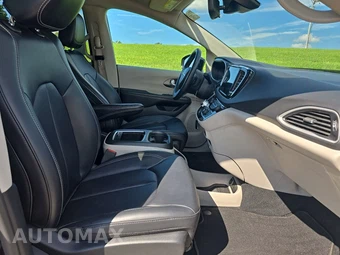 2024 Chrysler Pacifica Touring L 121.6" WB - miniatura 8