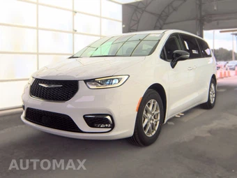 2024 Chrysler Pacifica Touring L 121.6" WB