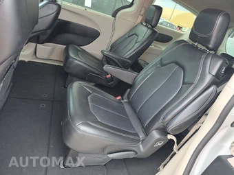2024 Chrysler Pacifica Touring L 121.6" WB - miniatura 19