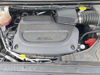 2024 Chrysler Pacifica Touring L 121.6" WB - miniatura 17