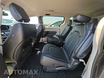 2024 Chrysler Pacifica Touring L 121.6" WB - miniatura 13