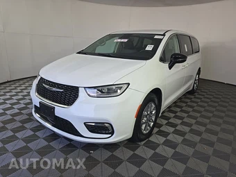 2024 Chrysler Pacifica Touring L 121.6" WB