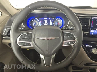 2024 Chrysler Pacifica Touring L 121.6" WB - miniatura 10