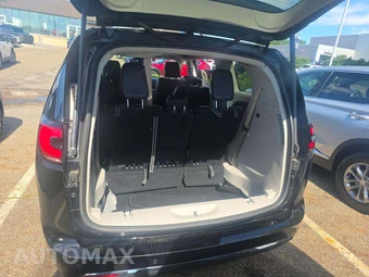 2024 Chrysler Pacifica Touring L 121.6" WB - miniatura 15
