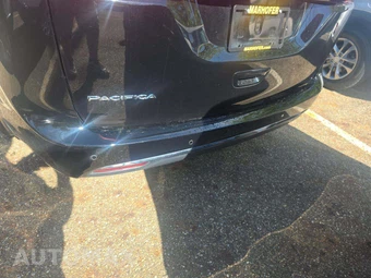 2024 Chrysler Pacifica Touring L 121.6" WB - miniatura 25