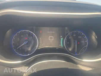 2024 Chrysler Pacifica Touring L 121.6" WB - miniatura 12