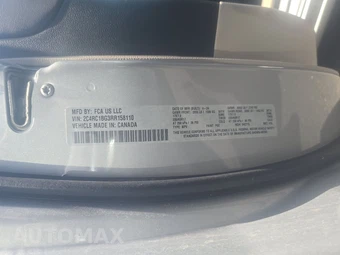 2024 Chrysler Pacifica Touring L 121.6" WB - miniatura 16
