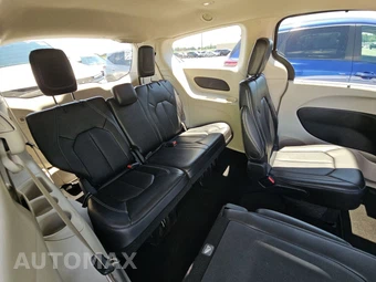 2024 Chrysler Pacifica Touring L 121.6" WB - miniatura 14
