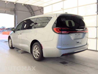 2024 Chrysler Pacifica Touring L 121.6" WB - miniatura 6