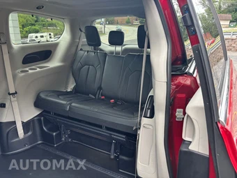 2024 Chrysler Pacifica Touring L 121.6" WB - miniatura 7