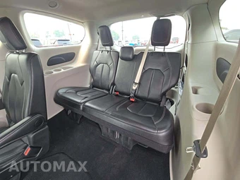 2024 Chrysler Pacifica Touring L 121.6" WB - miniatura 11