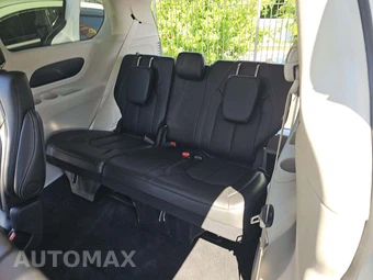 2024 Chrysler Pacifica Touring L 121.6" WB - miniatura 14