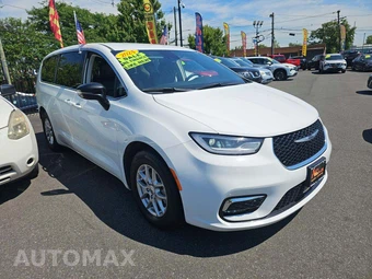2024 Chrysler Pacifica Touring L 121.6" WB - miniatura 4