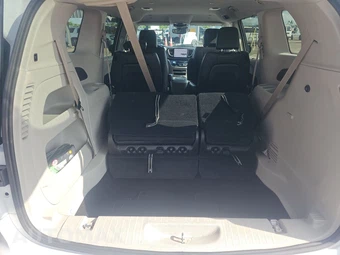 2024 Chrysler Pacifica Touring L 121.6" WB - miniatura 17