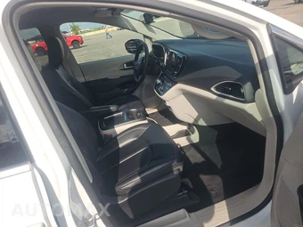2024 Chrysler Pacifica Touring L 121.6" WB - miniatura 8