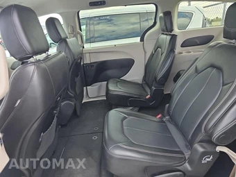2024 Chrysler Pacifica Touring L 121.6" WB - miniatura 16