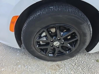 2024 Chrysler Pacifica Touring L 121.6" WB - miniatura 8